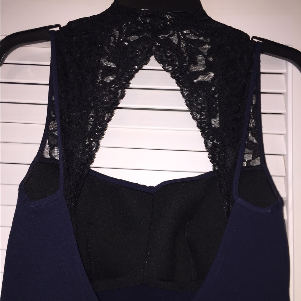 Dress - Picture 3 of 4
